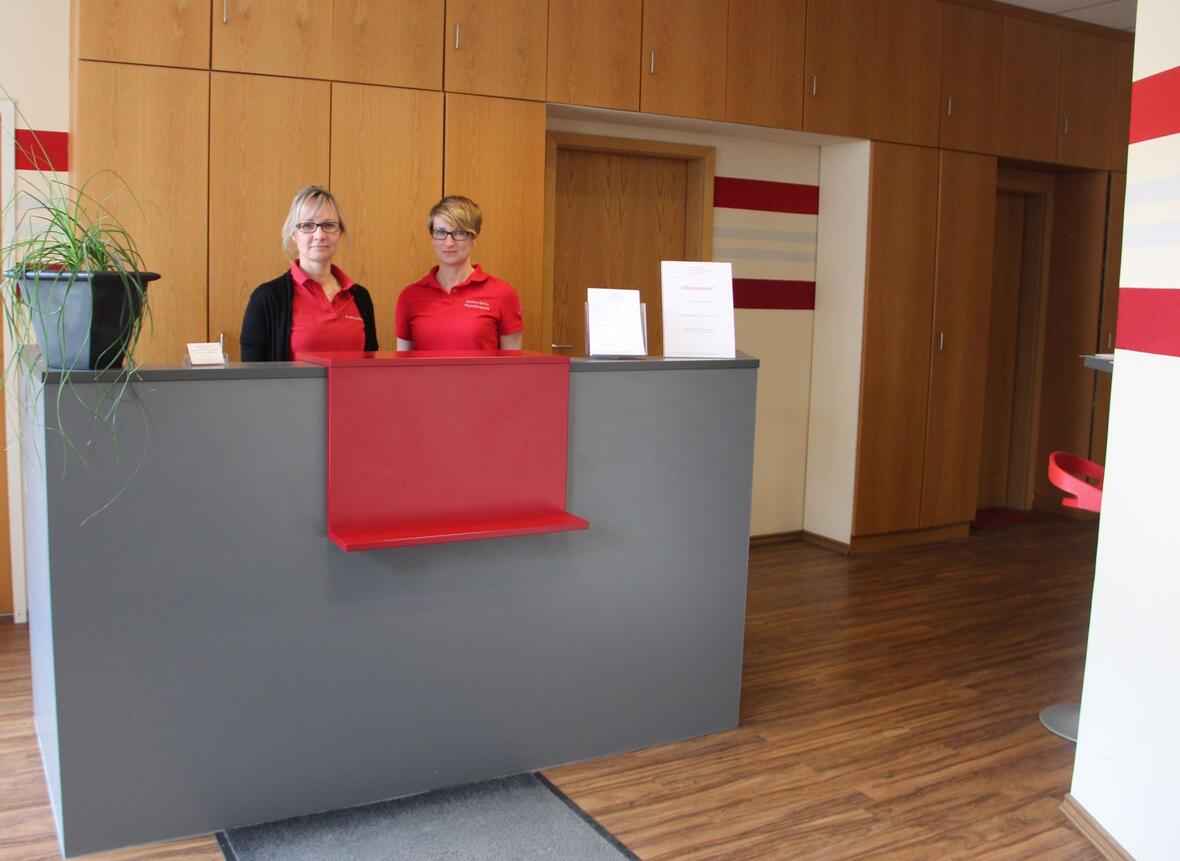 dieter-geier-praxis-fuer-physiotherapie-neuburg-empfang