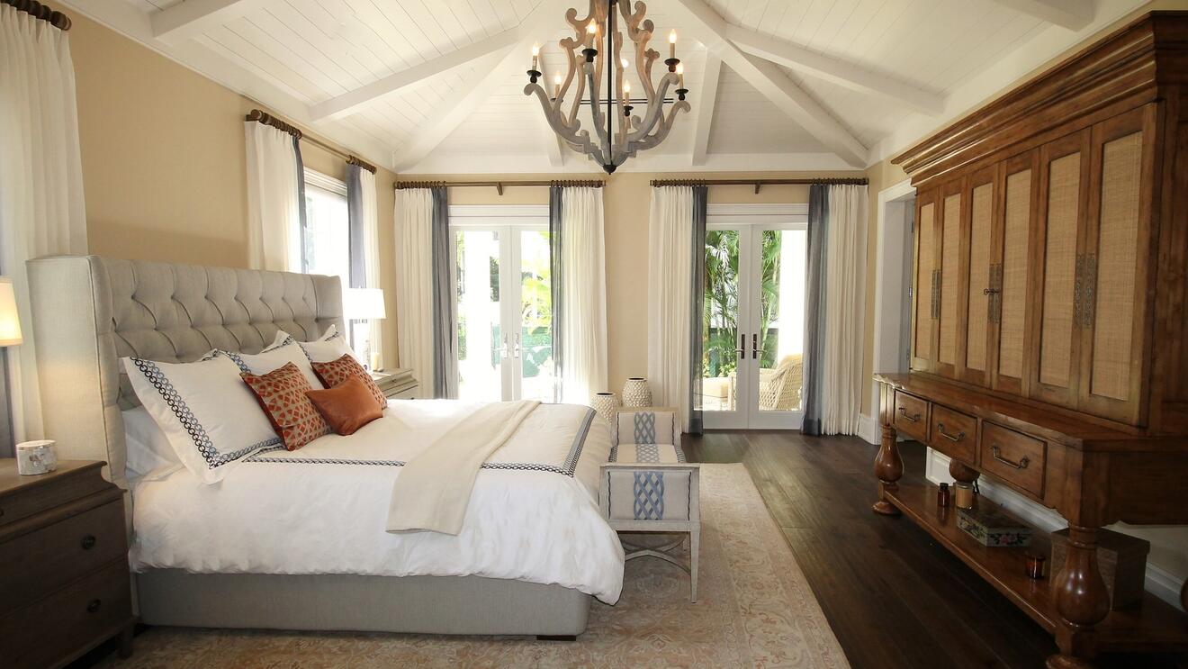 Bedroom Alt